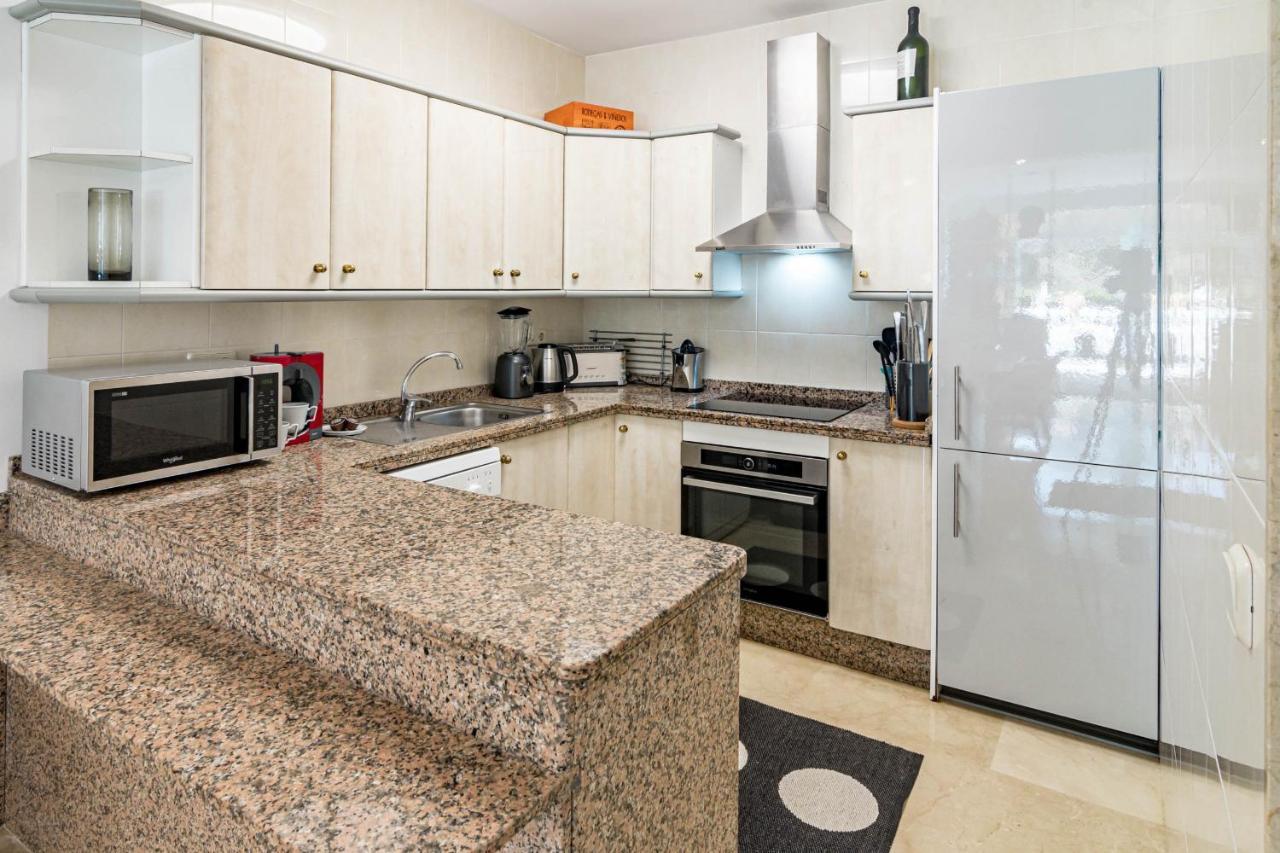 Cozy 2 Bedroom Corner In Puerto Banus With A Stunning Terrace Holiday home *