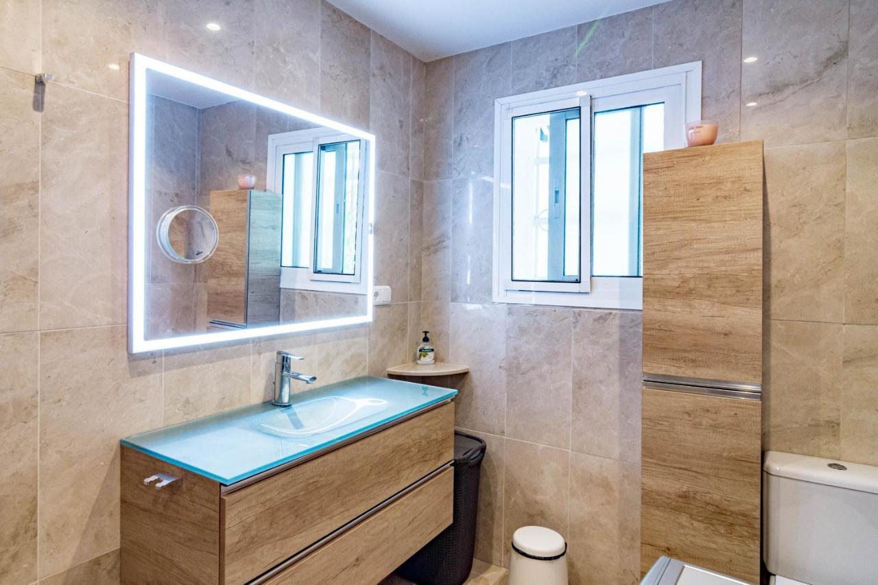 Cozy 2 Bedroom Corner In Puerto Banus With A Stunning Terrace Marbella